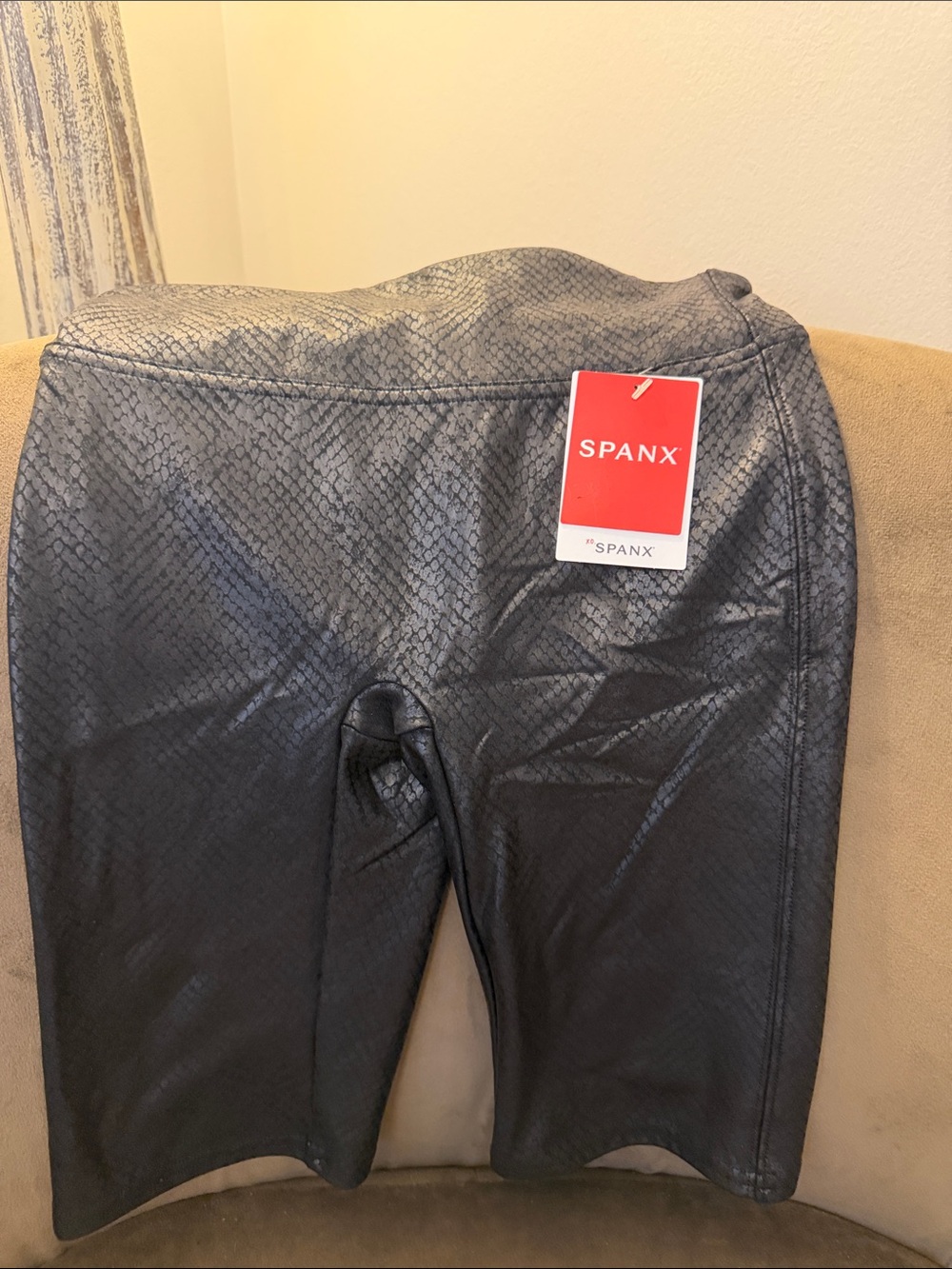 SPANX Black Faux-Snake Exercise Shorts NWT